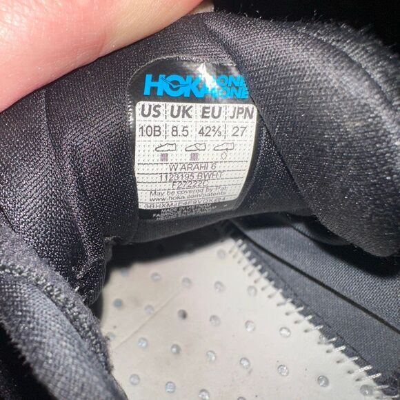 Hoka One One black & white athletic running 10 sneakers - Picture 5 of 5